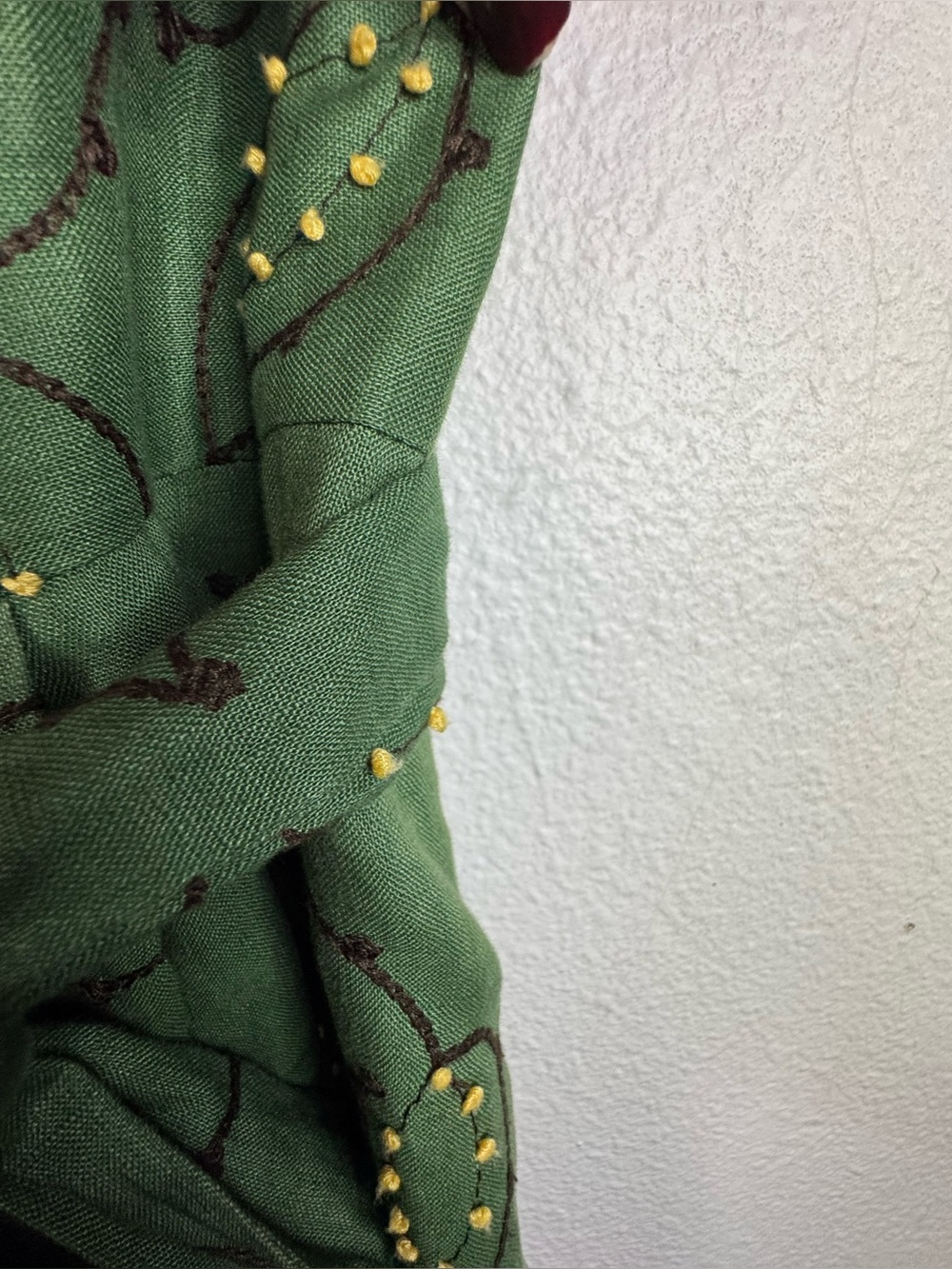 Lafayette 148 New York Olive Green Leaf-Print Tie-Waist Midi Dress
C5 - Picture 3 of 10